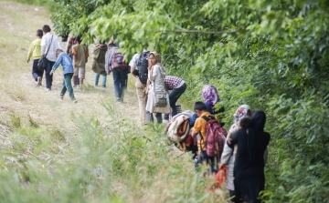 Olasz lap szerint az Európai Unió tervezete elégtelen a migrációs áradat kezelésére