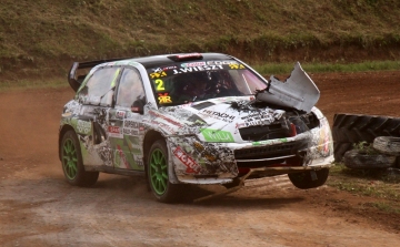 Rallycross Parádé – minden, mi szem-szájnak ingere…